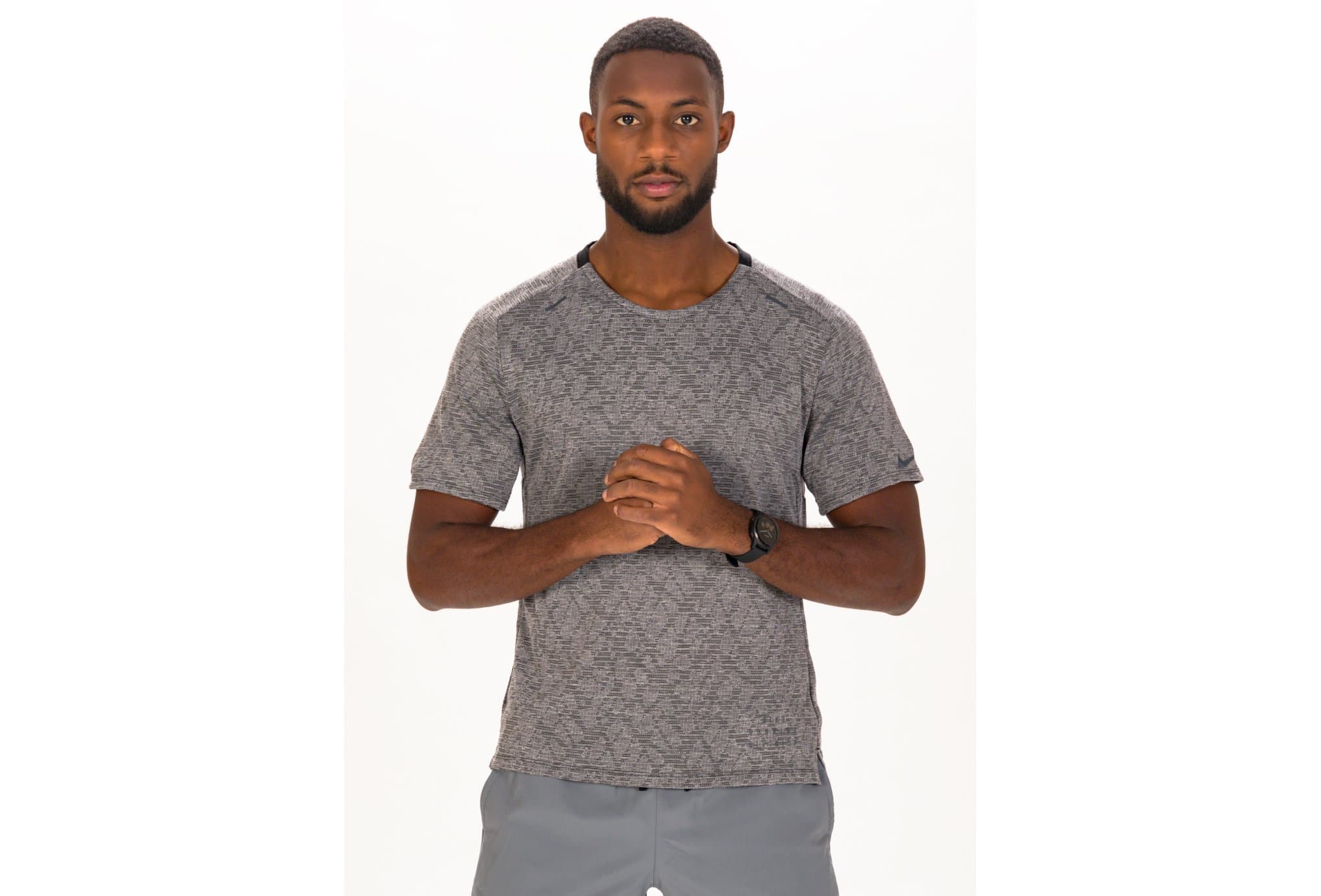 Nike Run Division Pinnacle M